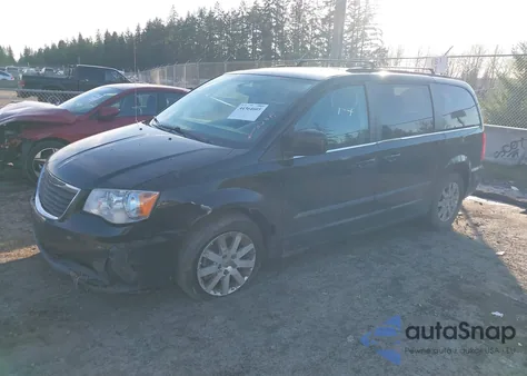 2016 Chrysler Town & Country Touring z USA, uszkodzony, nr VIN 2C4RC1BG1GR230063